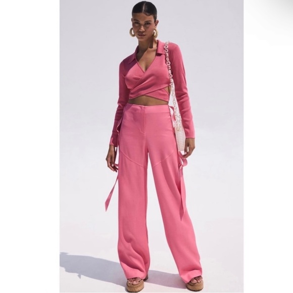 NEW CULT GAIA PINK KNIT CROPPED WRAP TOP - Picture 10 of 11